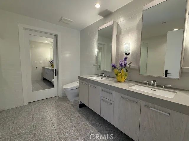 10777 Wilshire 310, Los Angeles, CA 90024