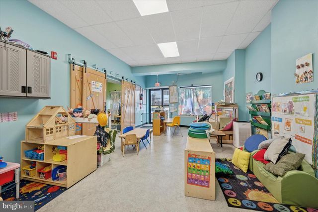 1333 S 49TH ST, Philadelphia, PA 19143