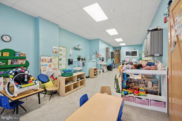 1333 S 49TH ST, Philadelphia, PA 19143