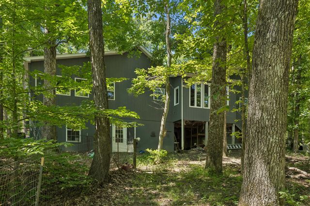 107 Timber Run Trl, Pegram, TN 37143