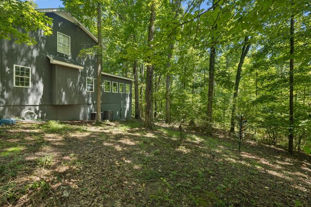 107 Timber Run Trl, Pegram, TN 37143