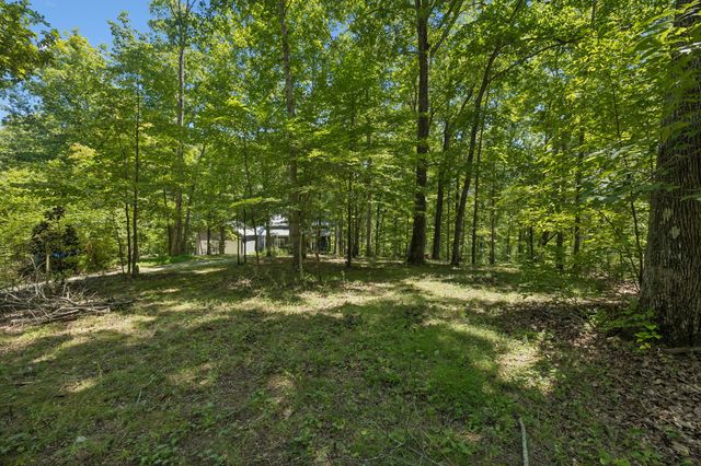 107 Timber Run Trl, Pegram, TN 37143
