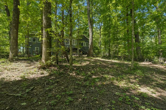 107 Timber Run Trl, Pegram, TN 37143
