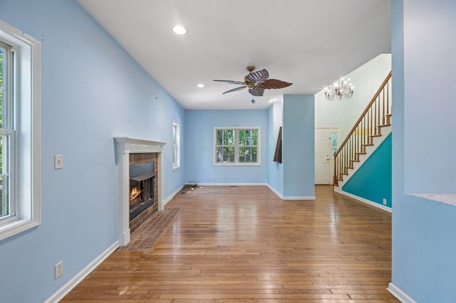 107 Timber Run Trl, Pegram, TN 37143