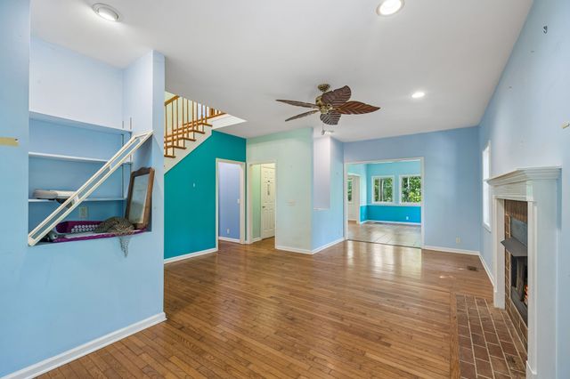 107 Timber Run Trl, Pegram, TN 37143