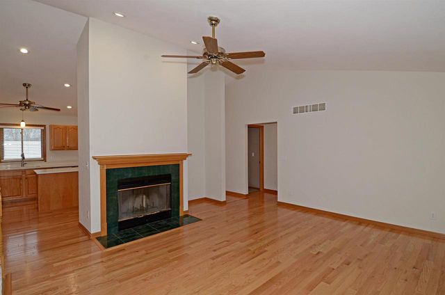 N3947 Cushman Road, Helenville, WI 53137