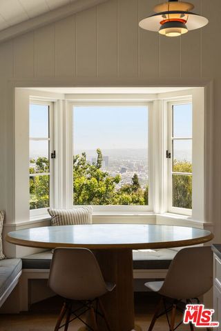 8836 Evanview Drive, West Hollywood, CA 90069