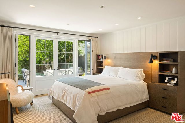 8836 Evanview Drive, West Hollywood, CA 90069