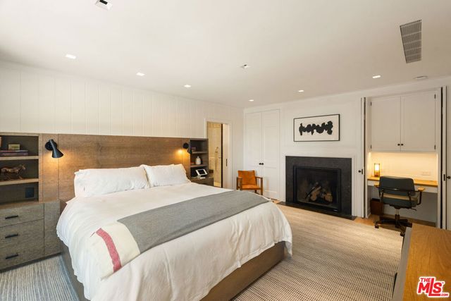 8836 Evanview Drive, West Hollywood, CA 90069