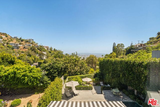 8836 Evanview Drive, West Hollywood, CA 90069