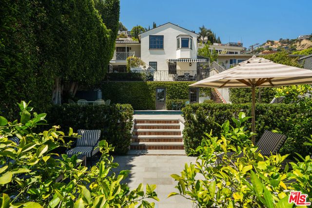 8836 Evanview Drive, West Hollywood, CA 90069
