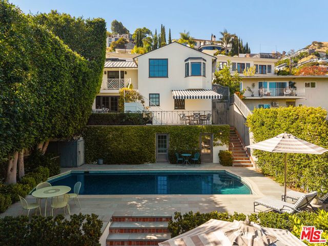 8836 Evanview Drive, West Hollywood, CA 90069