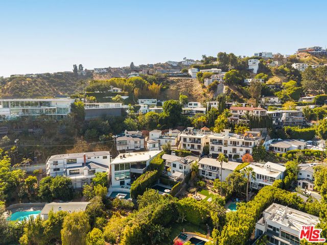 8836 Evanview Drive, West Hollywood, CA 90069