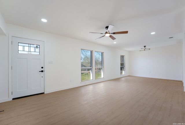 12411 Bret Springs, San Antonio, TX 78233