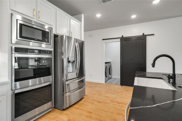 970 Hurstwood Drive, Van Alstyne, TX 75495