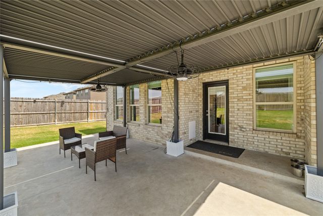 970 Hurstwood Drive, Van Alstyne, TX 75495