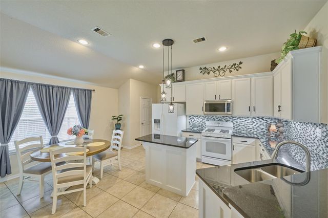 9940 Yearling Place, Conroe, TX 77385