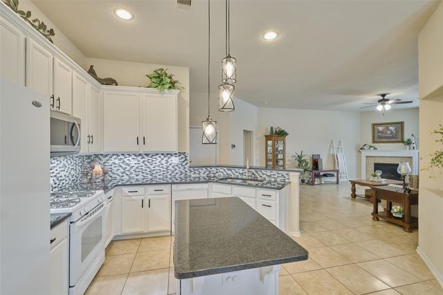 9940 Yearling Place, Conroe, TX 77385