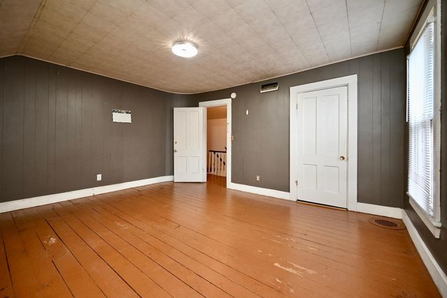 403 W Broadway Street, Winona, MN 55987