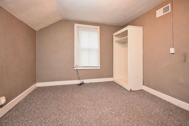 403 W Broadway Street, Winona, MN 55987