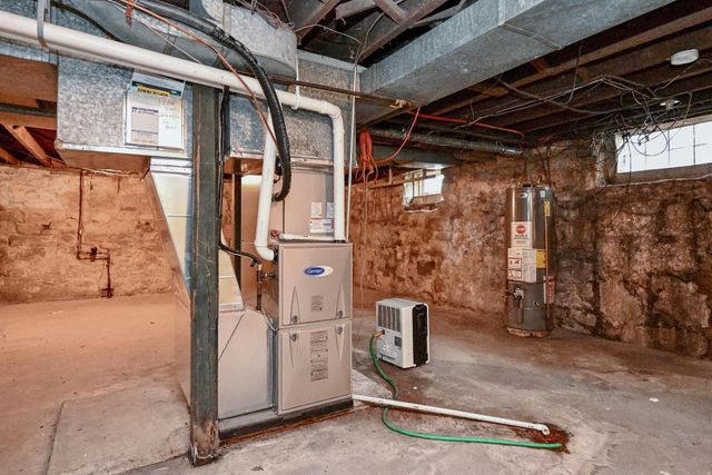 403 W Broadway Street, Winona, MN 55987