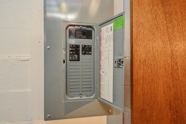 403 W Broadway Street, Winona, MN 55987