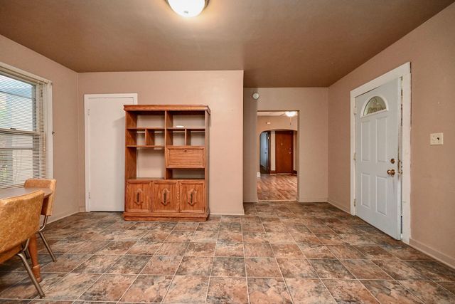 403 W Broadway Street, Winona, MN 55987