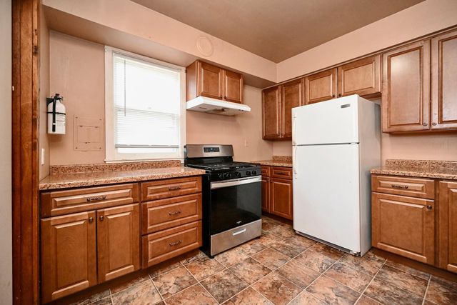 403 W Broadway Street, Winona, MN 55987