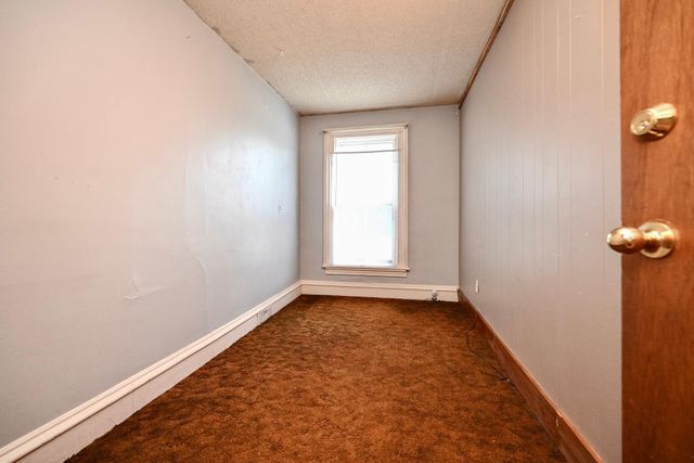 403 W Broadway Street, Winona, MN 55987