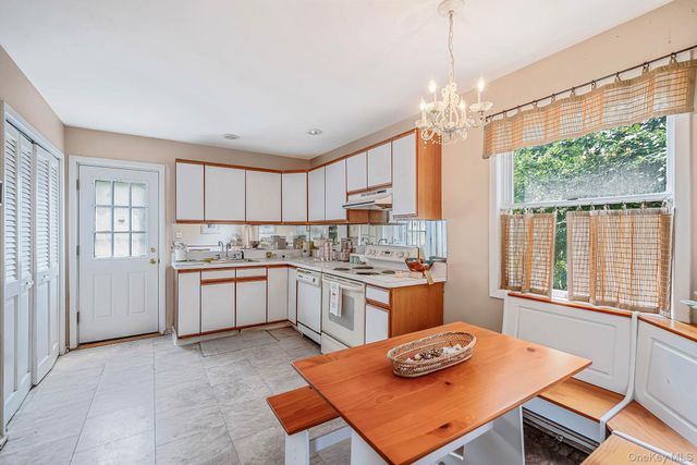 16 Wavecrest Drive, Mastic Beach, NY 11951