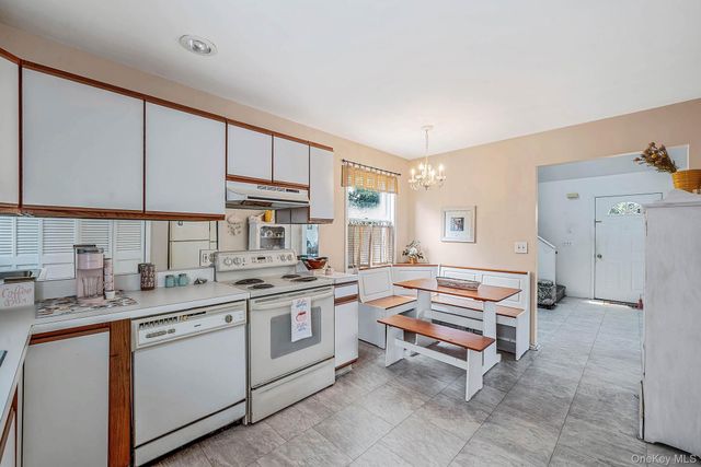 16 Wavecrest Drive, Mastic Beach, NY 11951