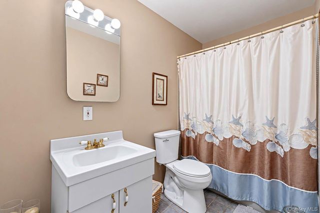 16 Wavecrest Drive, Mastic Beach, NY 11951