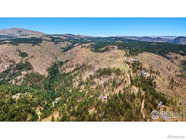 865 Redstone Drive, Bellvue, CO 80512