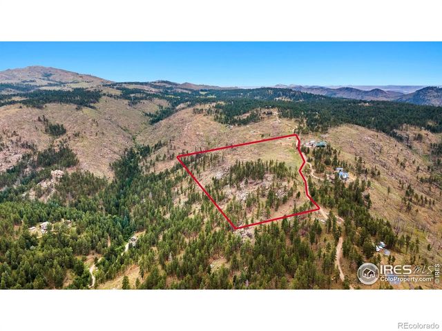 865 Redstone Drive, Bellvue, CO 80512