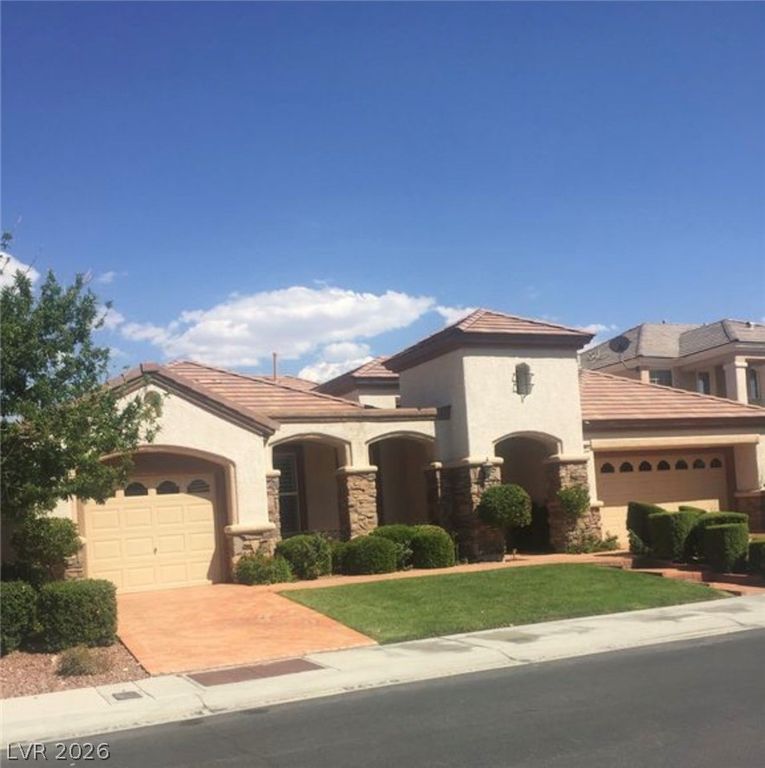 320 Onyx Crest Street, Las Vegas, NV 89145