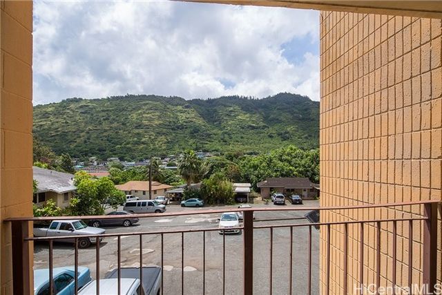 2140 10th Avenue 201A, Honolulu, HI 96816