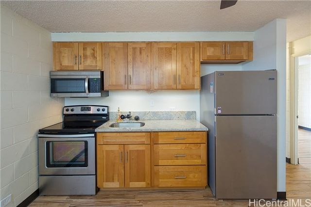 2140 10th Avenue 201A, Honolulu, HI 96816