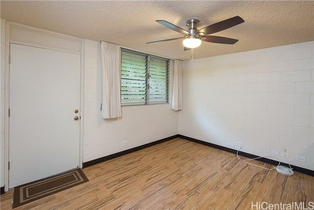 2140 10th Avenue 201A, Honolulu, HI 96816
