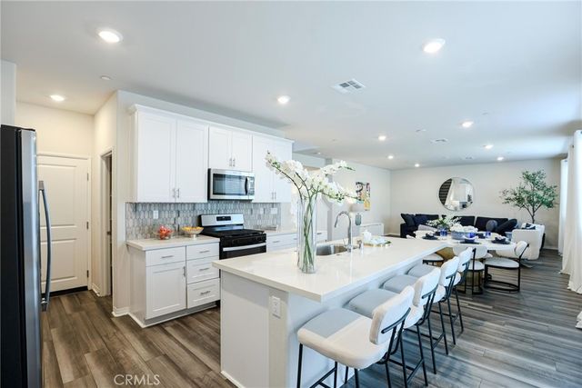 24296 INSIGNIA, Menifee, CA 92584