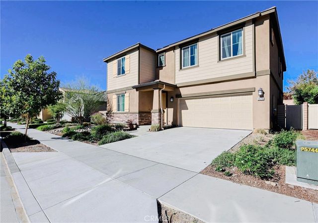 24296 INSIGNIA, Menifee, CA 92584
