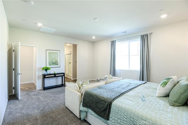 24296 INSIGNIA, Menifee, CA 92584