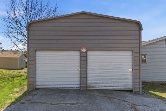 9 Turner Drive, Kimberling City, MO 65686