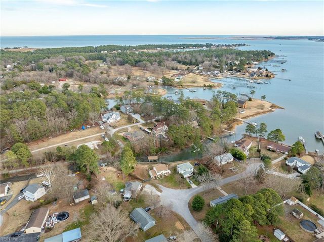 105 Glenn CV, Seaford, VA 23696