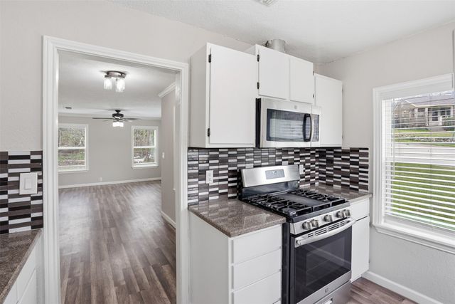 4867 Lawther Drive, River Oaks, TX 76114