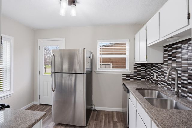 4867 Lawther Drive, River Oaks, TX 76114