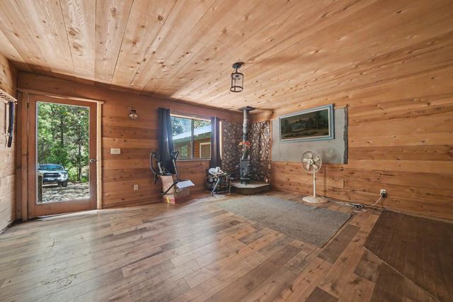2285 Cedarville Rd, Somerset, CA 95684