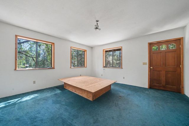 2285 Cedarville Rd, Somerset, CA 95684