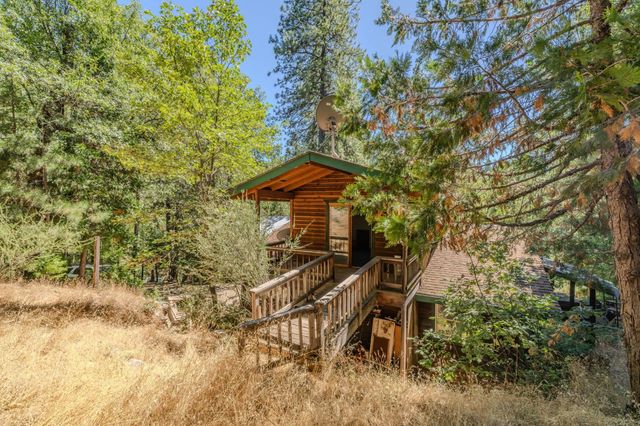 2285 Cedarville Rd, Somerset, CA 95684