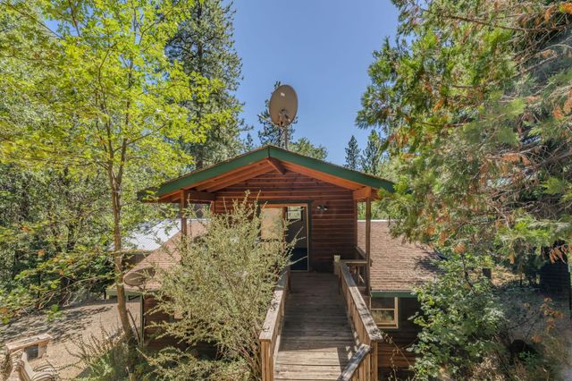 2285 Cedarville Rd, Somerset, CA 95684