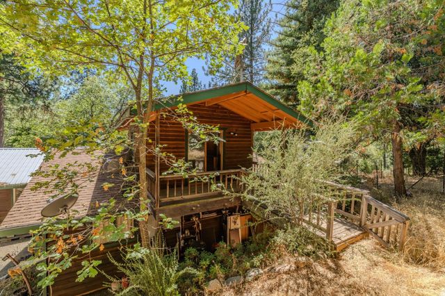 2285 Cedarville Rd, Somerset, CA 95684
